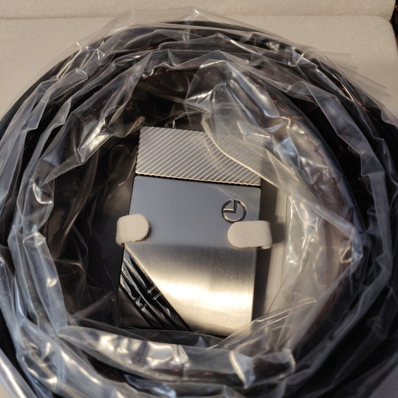 Goldlion Wallet and Belt Gift set - Picture 3 of 7